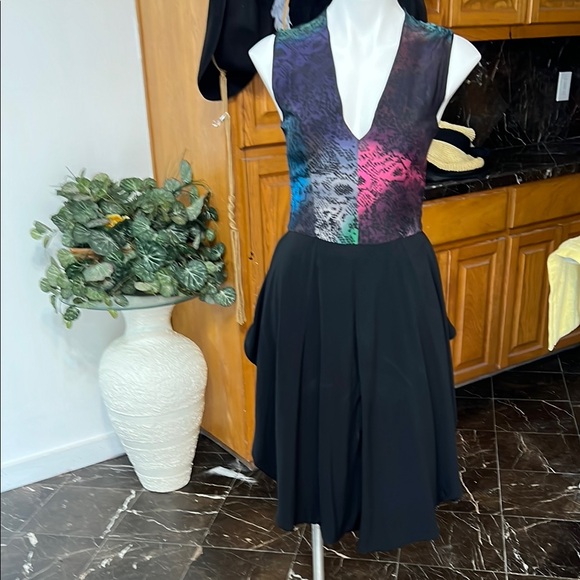 Louis Vuitton Purple Blue Graphic Wrap Blouse - Picture 9 of 16